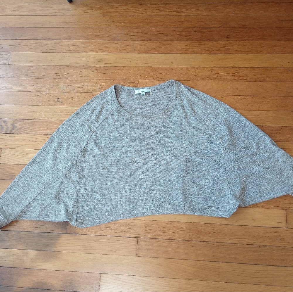 Batwing Cropped Top